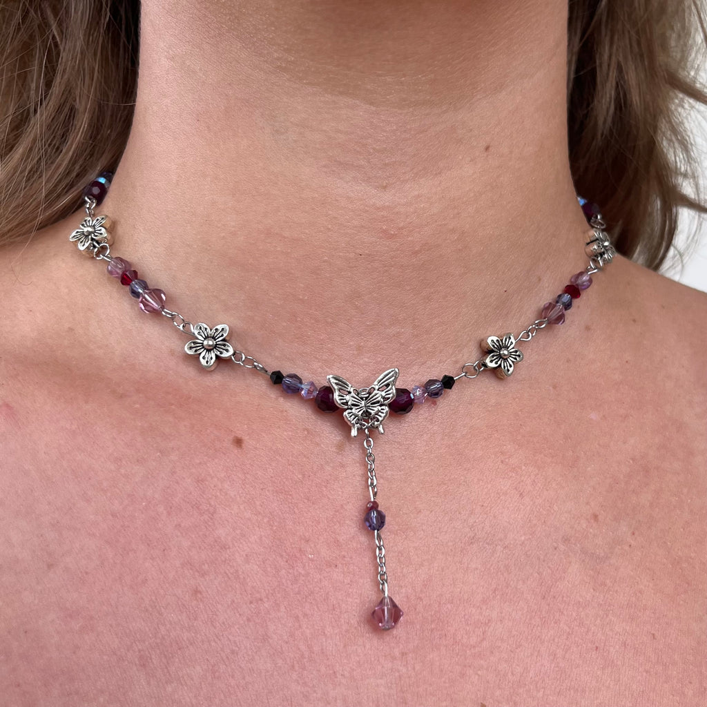 Flower Flutter Necklace