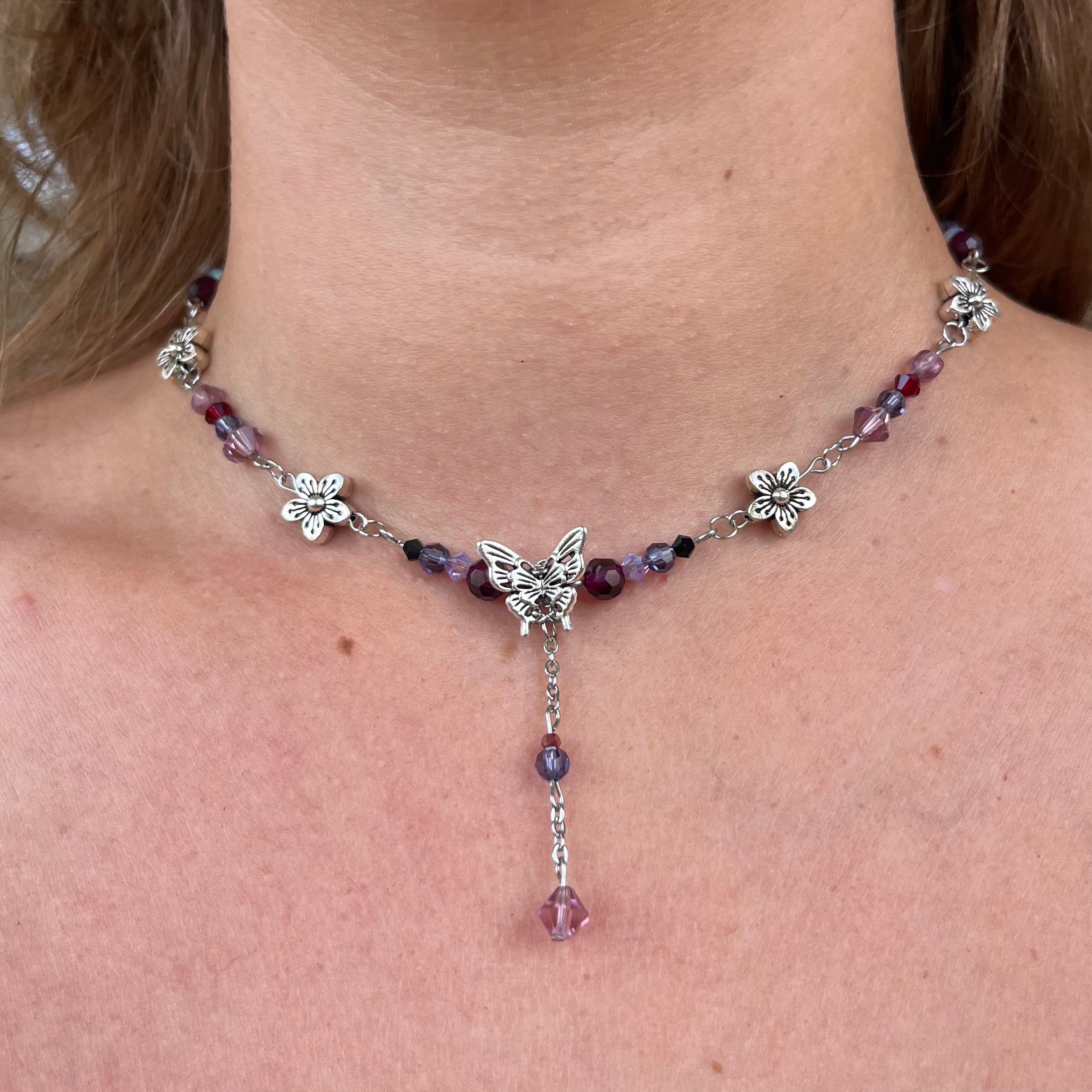 Flower Flutter Necklace