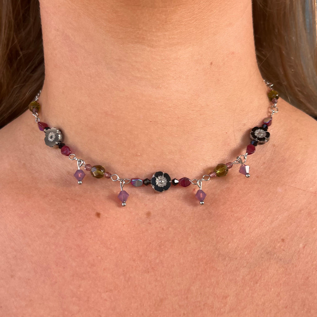 Shadowbloom Choker Necklace