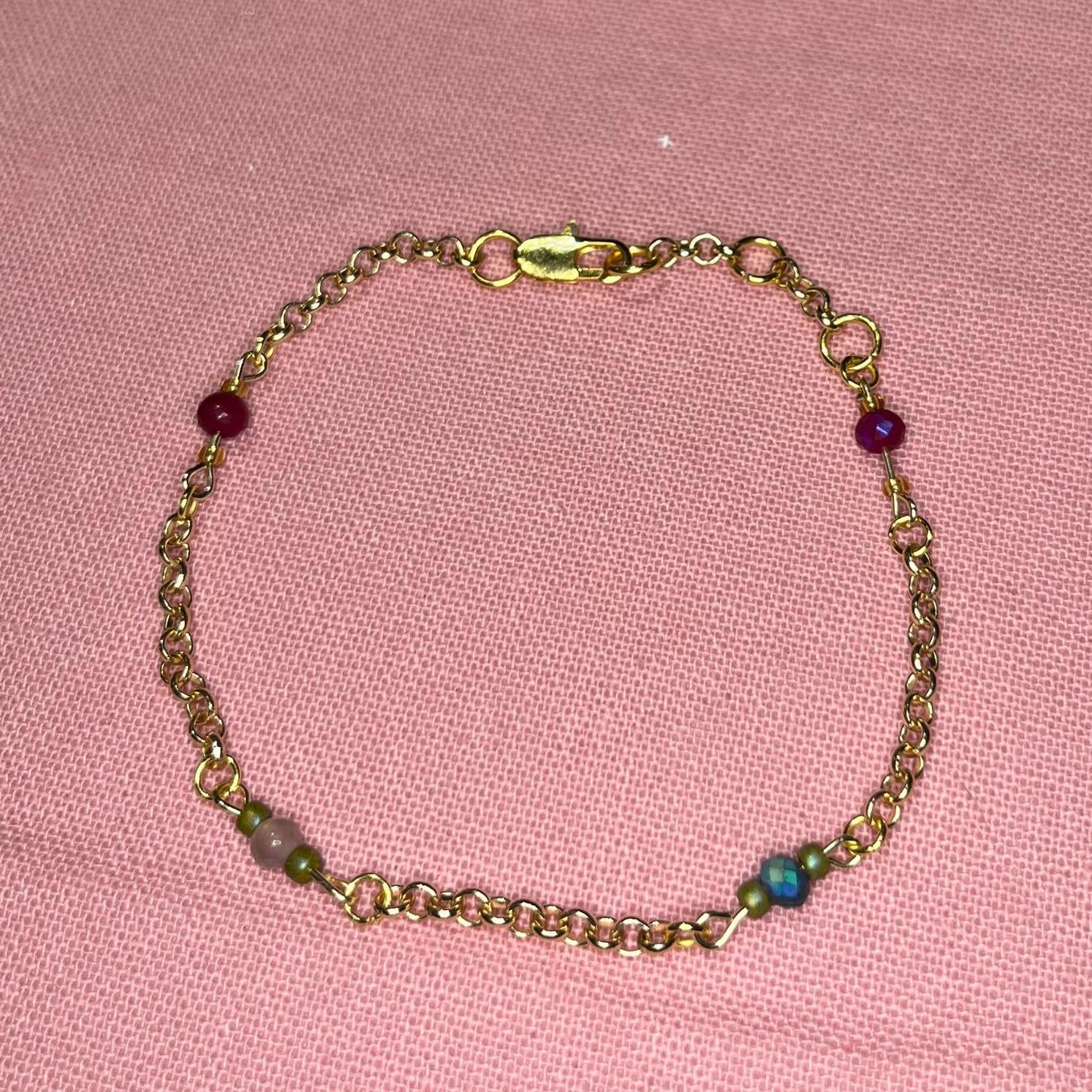 Gold Dainty Chan Bracelet